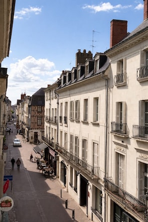 Miscellaneous - The Royal Colbert (Tours)