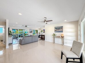 Interior - Pool & Waterfront! Paddleboards+Close To Beach! (Pompano Beach)
