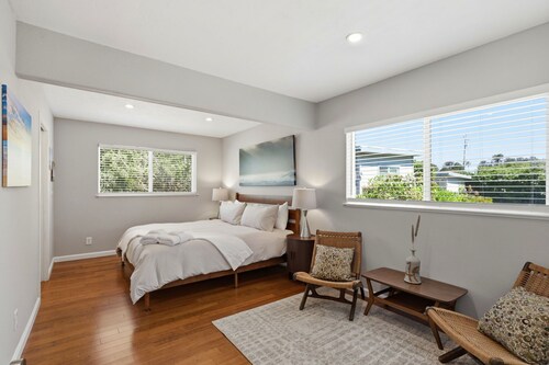 The Eastman House steps to the Beach