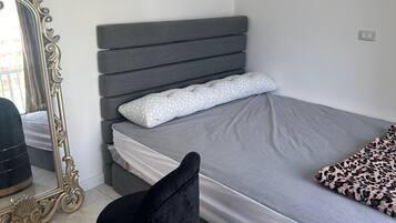 1 bedroom, in-room safe, iron/ironing board, WiFi