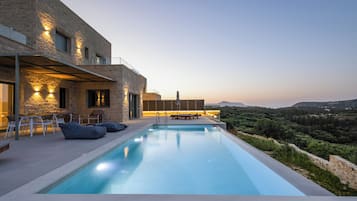 Villa | Pool | Outdoor pool