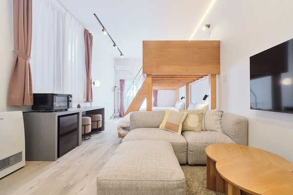 Apartamento Confort, balcón (101 Non Smoking) | Tabla de planchar con plancha y wifi gratis