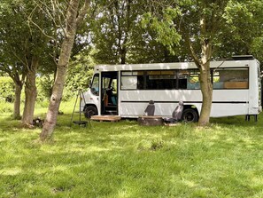 Property grounds - Glamping Bus (Wrangle)