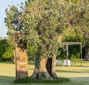 Property grounds - Room 'Masseria Giamarra, Room 6' with Shared Pool, Wi-Fi and Air Conditioning (Carpignano Salentino)