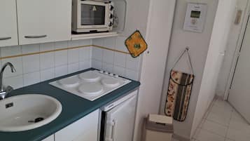 2 PIÈCES CABINE 6 pers | Private kitchen | High chair