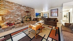 Unclassified image, 4 of 23, button - Pet Friendly Family Home with Private Hot Tub, Near Local Beaches (South Lake Tahoe)