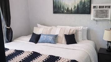2 bedrooms, free WiFi, bed sheets