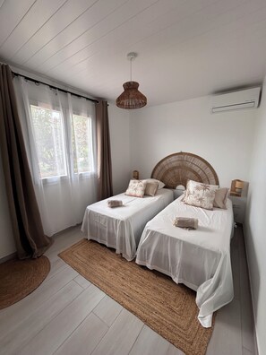Room - Casa Helena • Tropical Escape 🌴🌺 (Saint-Esprit)