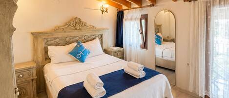 Double Room, Balcony | Free WiFi