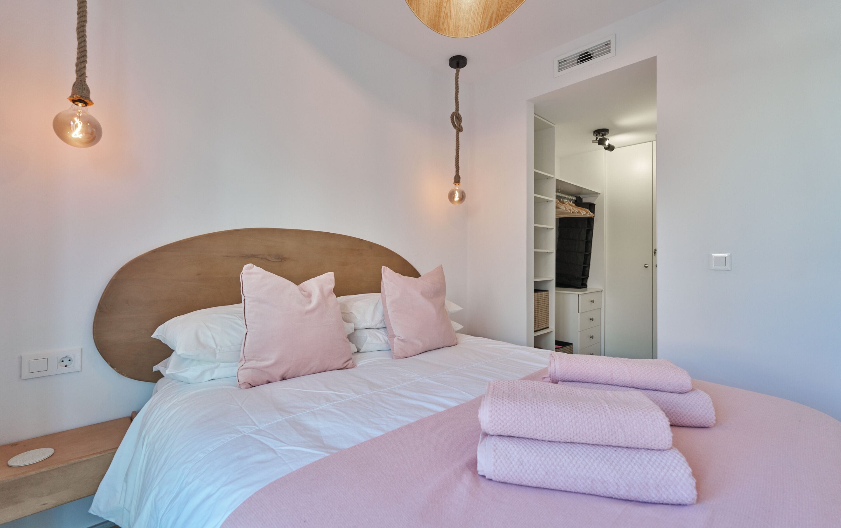 1 bedroom, iron/ironing board, travel crib, WiFi (free)