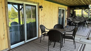 Suite, Lake View, Lakeside | Outdoor dining