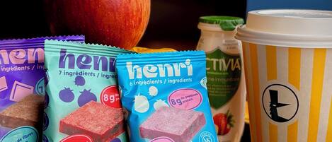 Free daily on-the-go breakfast