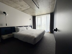 Condo, quang cảnh bến du thuyền | Két bảo mật tại phòng, bàn, truy cập Internet không dây miễn phí 