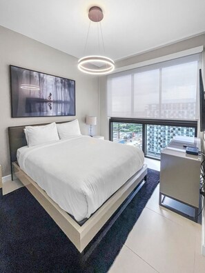 In-room safe, WiFi, bed sheets