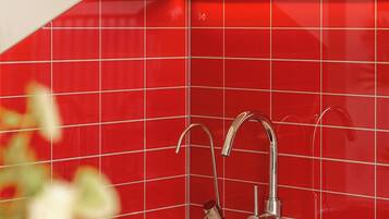 Luxury-Apartment, Balkon, Strandblick | Innenbereich
