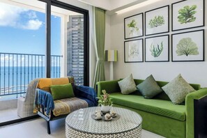Appart'hôtel Luxe, balcon, vue plage | Coin séjour