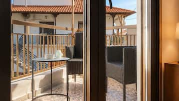 Comfort Apartment, Courtyard View | Free WiFi