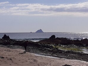 Bungalow, 4 Bedrooms, Fireplace | Beach - House on Skellig Ring (Portmagee)