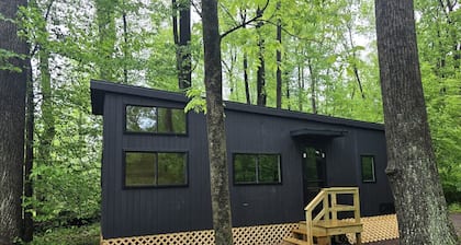 Elm: Family Tiny Home Pod with Forest Views near Quakertown, Pennsylvania