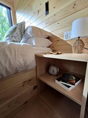 1 dormitorio y ropa de cama
