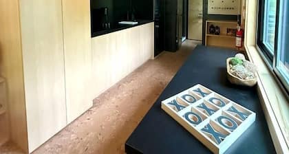 Oak: Woodland Tiny Home with Panoramic Views in Pennsylvania Stay