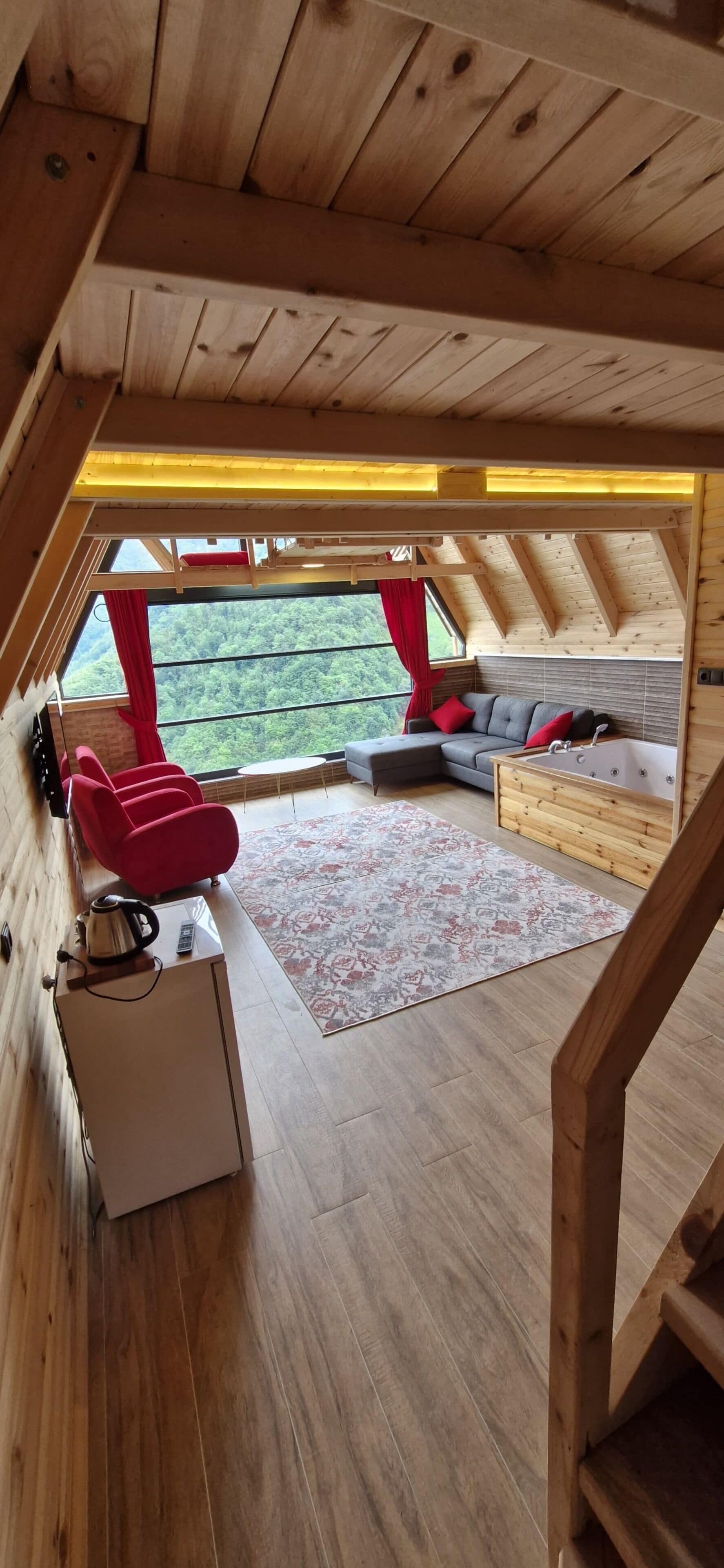 Deluxe Bungalow
