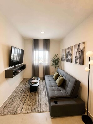 TV, offices - FIFA Monterrey Stay Departamento moderno cerca de Fundidora (Monterrey)