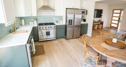 BRAND NEW - Single-Family Solana Beach House, Steps from the Beach.