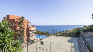Sports court
