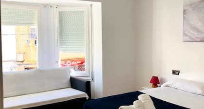 SunAndBed Cambrils – Spacious House in the Heart of Cambrils, Steps from the Beach