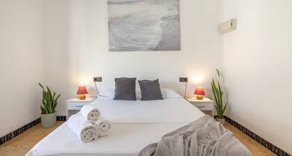 SunAndBed Cambrils – Maison spacieuse au centre, proche plage et port