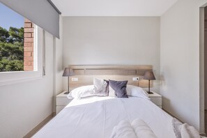 Fer et planche à repasser, Wi-Fi, draps fournis