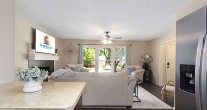 Sleeps 4_Family-Friendly, Fenced Yard, FIFA
