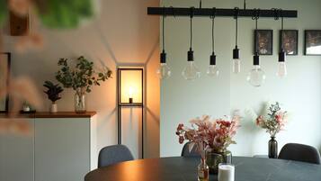 Apartment | Dining
