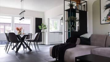 Apartment | Living room