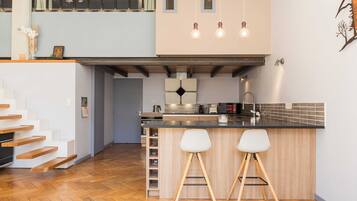 Apartment | Private kitchen | Fridge, microwave, oven, stovetop