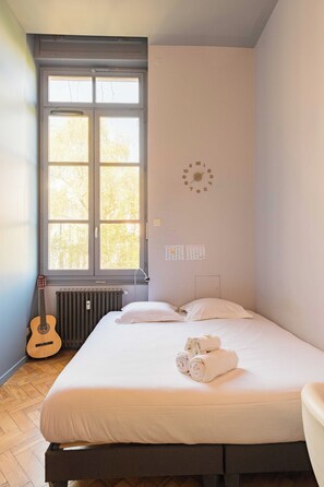 Appartement | 4 chambres, espace de travail pour ordinateur portable