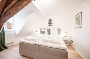 Room - Vrbo Property (Ludwigsburg)
