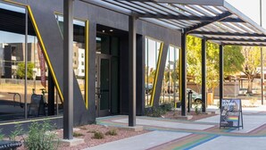 Exterior detail - Spacious 2BR Suite w/ Fast Fiber Near Downtown PHX (Phoenix)