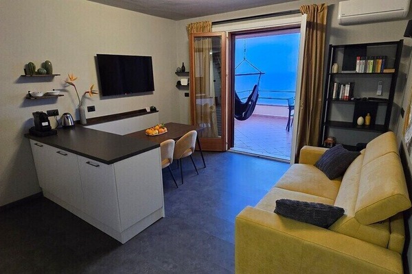 Wohnzimmer / Lounge