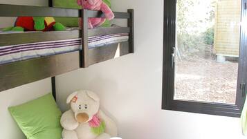 House | 2 bedrooms, individually furnished