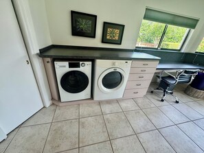 Interior - Fantastic, quiet home minutes from Park Ave. (Winter Park)