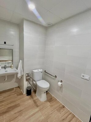 Apartament clàssic | Bany | Sabó i xampú 