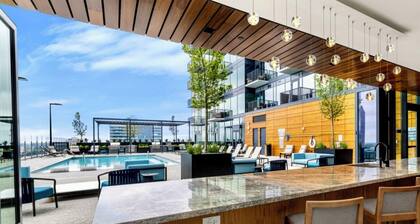 Luxury Raleigh Condo w/ Panoramic City Sunset Views