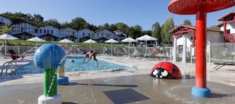 T3 familial avec accès piscines & wifi inclus
