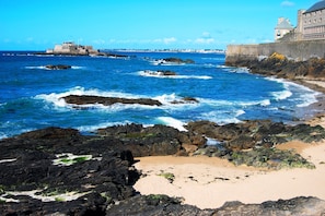 Beach - À 10 min des plages | Accès piscine | Club enfants (Saint-Malo)