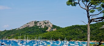 À 20m de la plage ! 2 piscines et sauna sur place