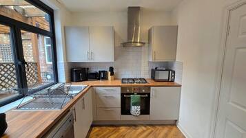 Fridge, microwave, oven, dishwasher