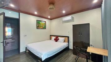 Comfort Double Room, Garden View | Soundproofing, free WiFi
