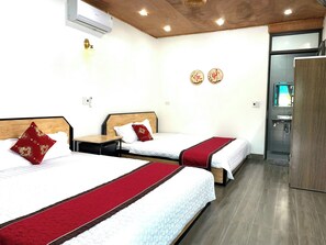 Soundproofing, free WiFi - Hideaway Village Homestay (Hoa Lư)